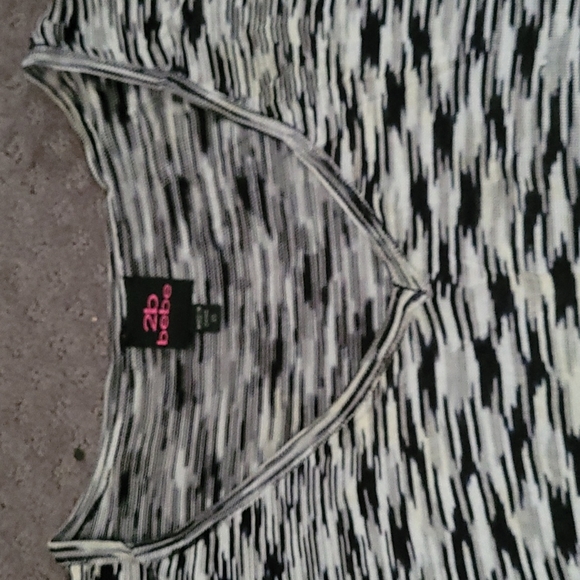 2b bebe top sz xs - Picture 5 of 6